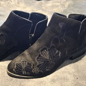 Black Floral Embroidered Ankle Boots